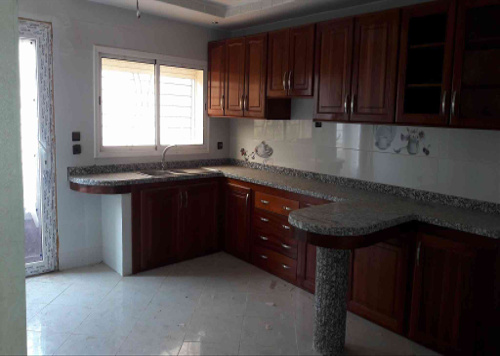 Bas Villa 205m2 prés de château d'eau