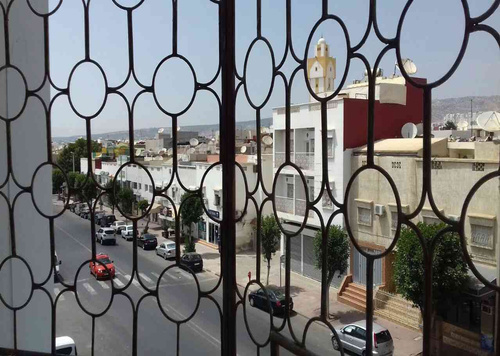 À vendre appartement commercia l 90m2 a 2 étage secteur irace . Agadir