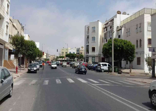 للبيع شقة تجارية 115متر مربع وسط مدينة اكادير الطابق الثاني
