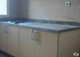 Appartement vide a mhamide