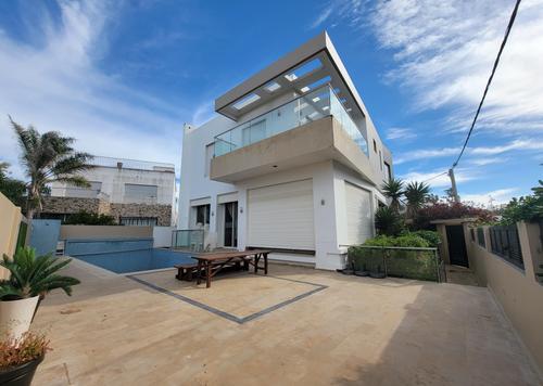 Villa - 4 pièces - 4 bathrooms for louer in Dar Bouazza - Casablanca Villa - 4 pièces - 4 bathrooms for louer in Dar Bouazza - Casablanca