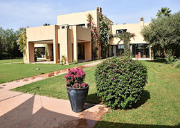 فيلا - 6 غرف نوم - 6 حمامات for vendre in طريق ورزازات - مراكش