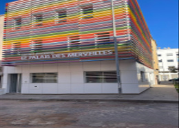 École située en plein cœur de la nouvelle ville de Ain Attig
