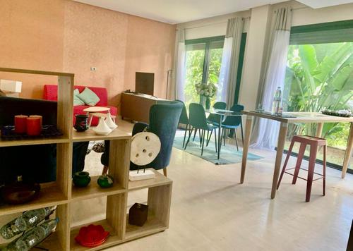 Magnifique studio en vente à avec vue sur mer