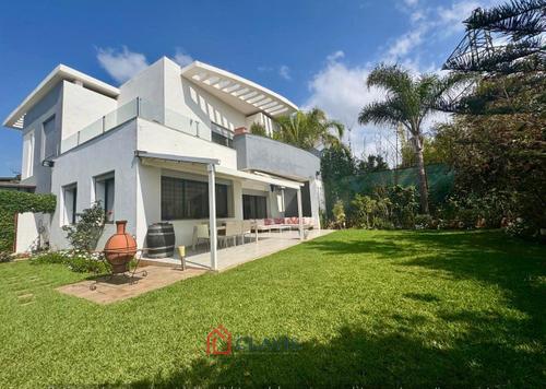 Villa - 5 pièces - 4 bathrooms for vendre in Bouskoura - Casablanca Villa - 5 pièces - 4 bathrooms for vendre in Bouskoura - Casablanca