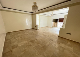 Villa à louer vide avec terrasse jardin à Taddart
