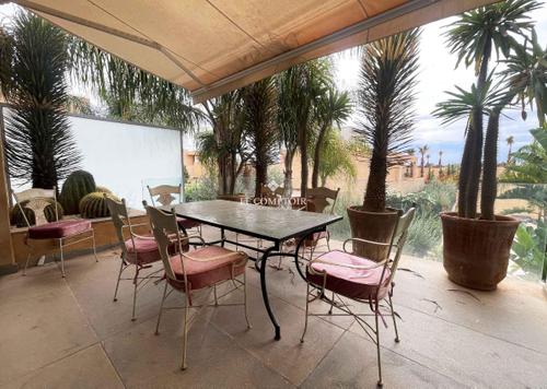 شقة - 2 غرف نوم - 2 حمامات for vendre in طريق ورزازات - مراكش