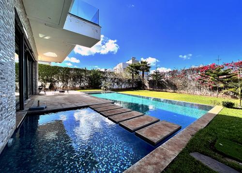 Villa - 5 pièces - 5 bathrooms for louer in Dar Bouazza - Casablanca