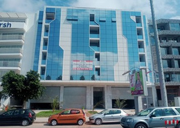 Plateaux de bureaux immeuble neuf en plein route el jadida de 1650 m2 a la location