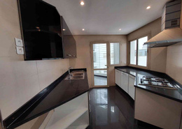 Magnifique appartement à louer avec balcon