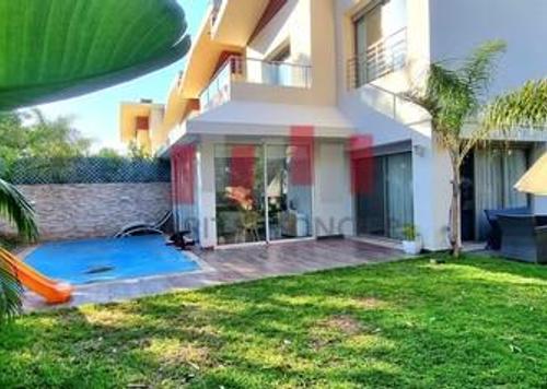 Villa - 3 pièces - 3 bathrooms for vendre in Bouskoura - Casablanca