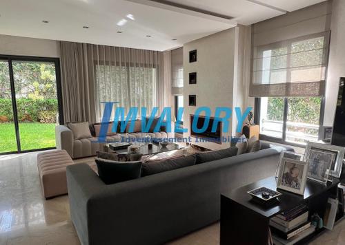 Villa - 4 pièces - 3 bathrooms for vendre in Ain Diab - Casablanca