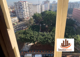 شقة - 5 غرف نوم - 2 حمامات for vendre in حي المستشفيات - الدار البيضاء