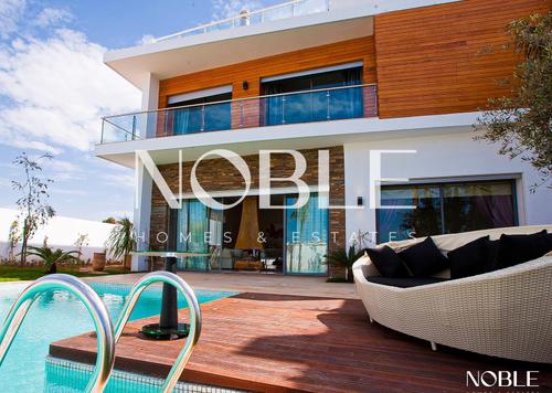 Magnifique Villa Contemporaine à Louer – Résidence Fermée - Bien Situé
