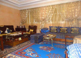 منزل 3 طوابق 79 مثر بدون سفلي ( بحي السعادة ) بجانب مخبزت النصر