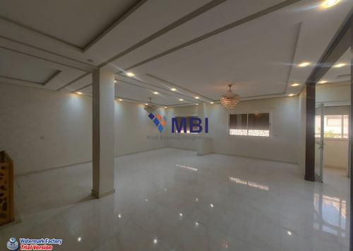Maison - 5 pièces - 3 bathrooms for vendre in indéfini - Tanger