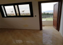 شقة - 2 غرف نوم for vendre in طريق ايموزر - فاس