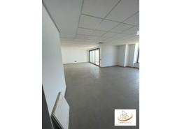 À LOUER – Bureau avec terrasse et vue imprenable sur CFC