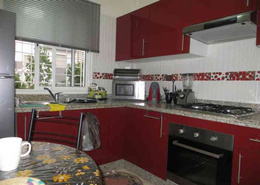 Petite appartement rénové à hay mohammadi