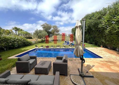 Villa - 4 pièces - 4 bathrooms for louer in Bouskoura - Casablanca Villa - 4 pièces - 4 bathrooms for louer in Bouskoura - Casablanca