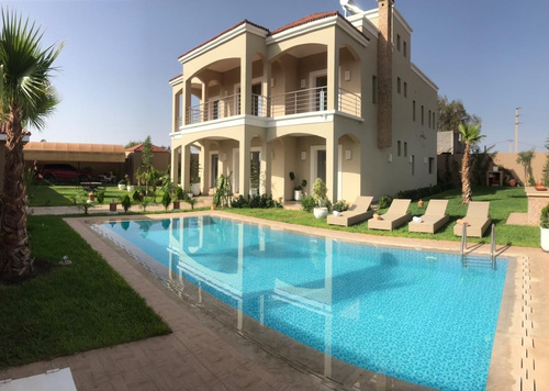 Villa - 4 pièces - 4 bathrooms for louer in Route Amizmiz - Marrakech Villa - 4 pièces - 4 bathrooms for louer in Route Amizmiz - Marrakech