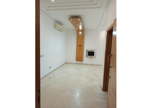 شقة - 4 غرف نوم - 2 حمامات for louer in الحسن - الرباط