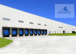 Hangar - 4 bathrooms for louer in had soualem - Casablanca