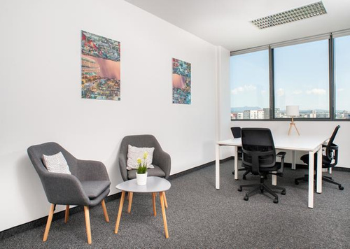 Espace de bureau privé pour 5 personnes