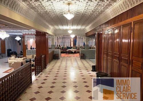 Villa - 7 pièces - 4 bathrooms for vendre in Route des Zaers - Rabat Villa - 7 pièces - 4 bathrooms for vendre in Route des Zaers - Rabat