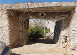 Vente d'un riad à rénover de 340m², situé à 16Km d'Agadir, avec une belle vue sur montagnes.