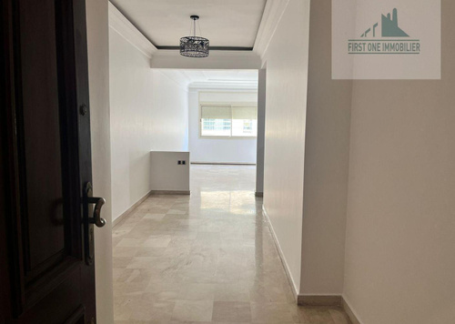 شقة - 3 غرف نوم - 2 حمامات for louer in معاريف التمديد - الدار البيضاء
