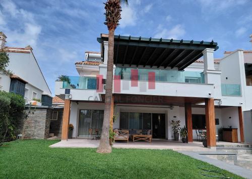 Villa - 4 pièces - 4 bathrooms for vendre in Dar Bouazza - Casablanca