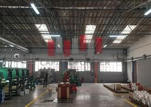 مصنع - 1 حمام for vendre in عين السبع - الدار البيضاء