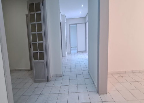 Bureaux - 2 bathrooms for vendre in Maarif - Casablanca