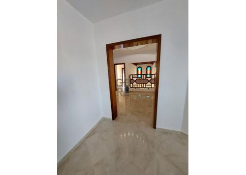 Villa - 6 pièces - 3 bathrooms for louer in Hay Riad - Rabat