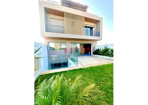 Villa - 4 pièces - 3 bathrooms for louer in Ain Diab - Casablanca
