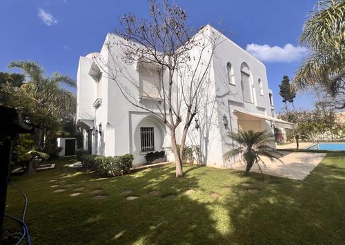 فيلا - 4 غرف نوم - 4 حمامات for vendre in أنفا - الدار البيضاء فيلا - 4 غرف نوم - 4 حمامات for vendre in أنفا - الدار البيضاء