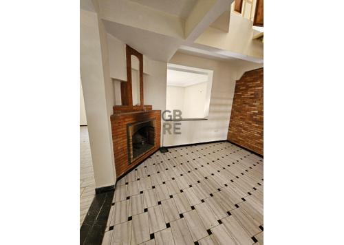 فيلا - 8 غرف نوم - 2 حمامات for vendre in حي الرياض - الرباط