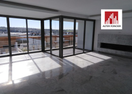 Magnifique penthouse, 3 chambres, Bouskoura.