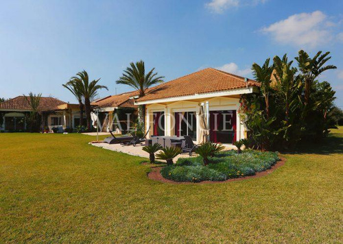 Villa - 5 pièces - 5 bathrooms for vendre in Bouskoura - Casablanca Villa - 5 pièces - 5 bathrooms for vendre in Bouskoura - Casablanca