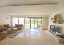 Villa moderne, front golf á louer en plein Bouskoura ville verte