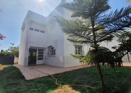 Jolie villa à louer vide au très prisé quartier Taddart à proximité de talborjt et du vieux centre d'Agadir, au calme.