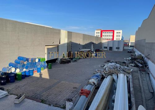 مصنع - 3 حمامات for vendre in زناتة - الدار البيضاء