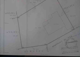 Terrain zone immeuble 826m R+5