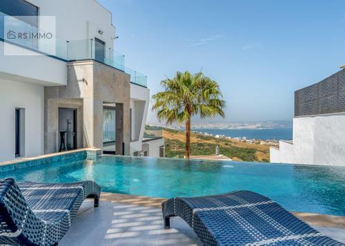 Villa - 6 pièces - 4 bathrooms for vendre in Mnar - Tanger