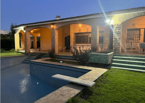 Villa - 6 pièces - 4 bathrooms for vendre in indéfini - Fes